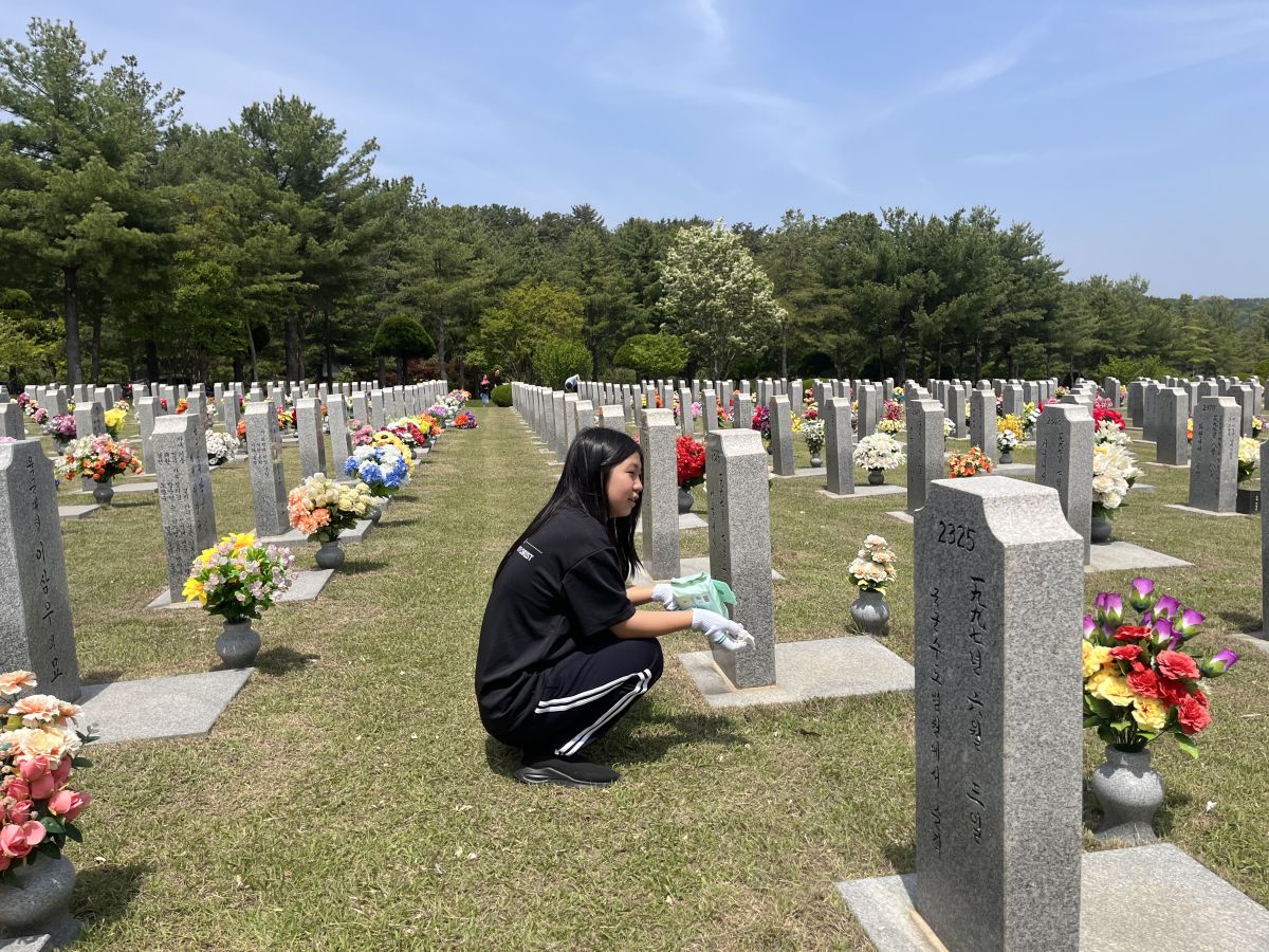 KakaoTalk_20250515_175701439_05.jpg