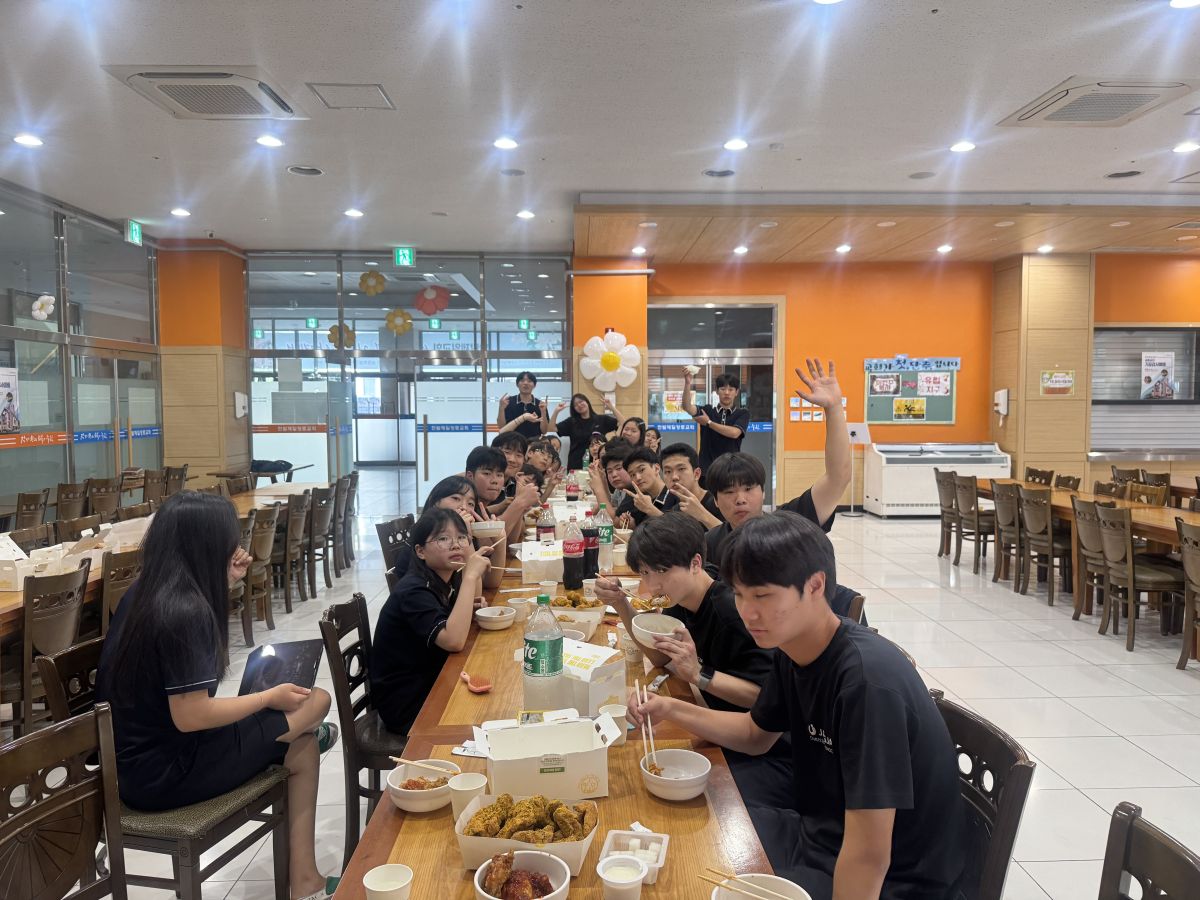 KakaoTalk_20250610_180554810_04.jpg