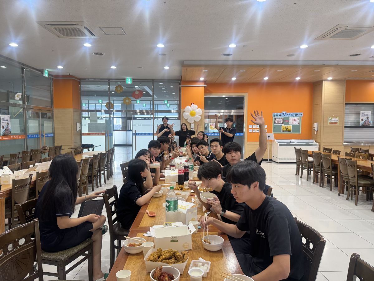 KakaoTalk_20250610_180554810_03.jpg